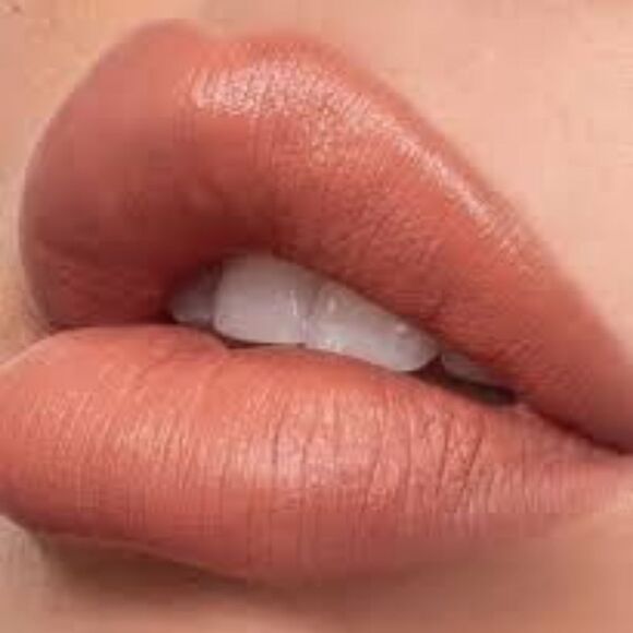 SmashBox Be Legendary Prime & Plush Lipstick Recognized (Caramel) - Picture 7 of 16